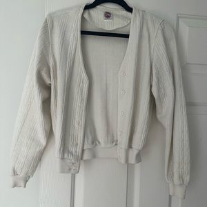 VINTAGE WHITE BUTTON DOWN CARDIGAN